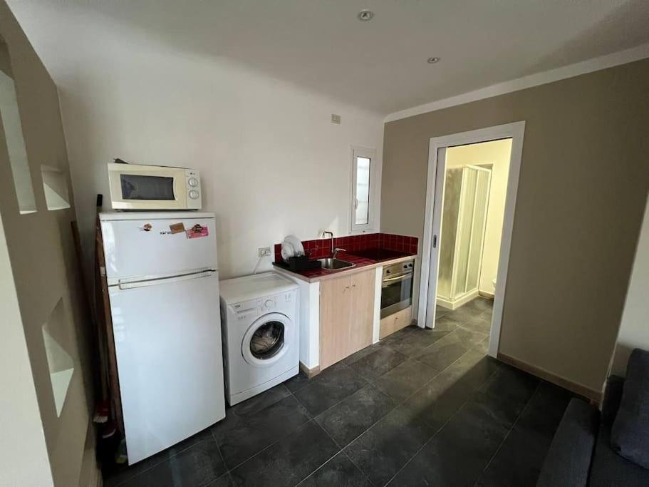 A Flat With A View In The Heart Of The Old Town Appartement Bari Buitenkant foto