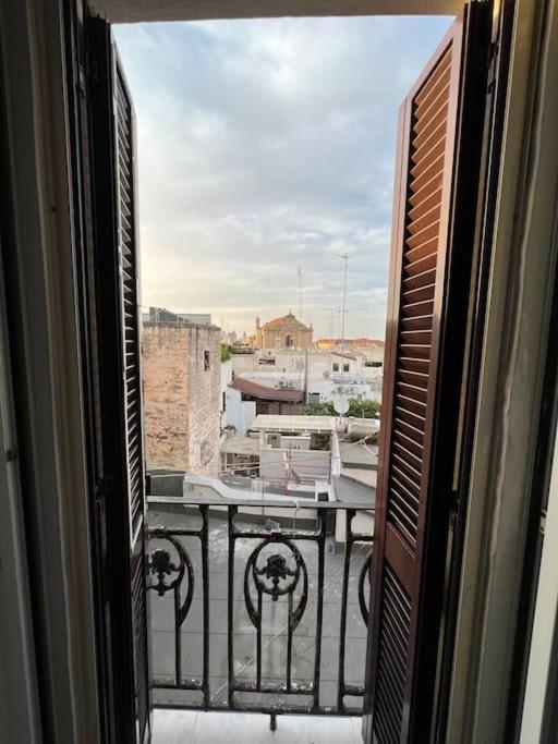 A Flat With A View In The Heart Of The Old Town Appartement Bari Buitenkant foto